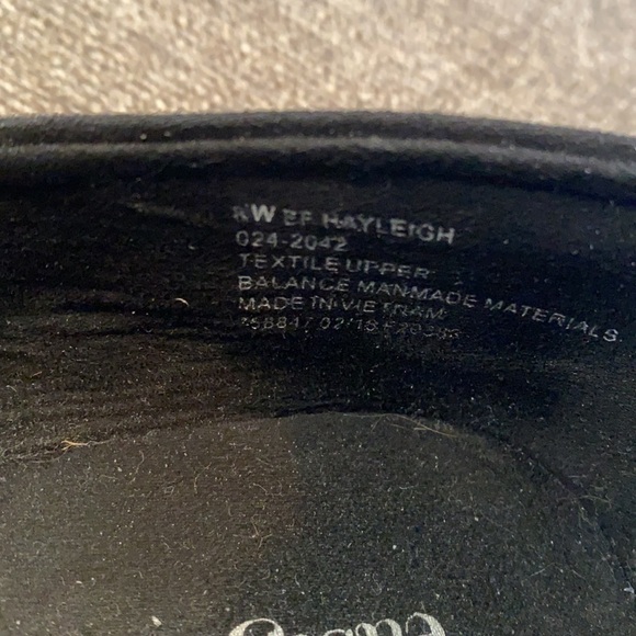 East 5th women’s black flats; size 8 wide - Picture 8 of 9